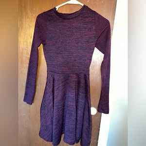 Wet seal Maroon long sleeve cross back dress!